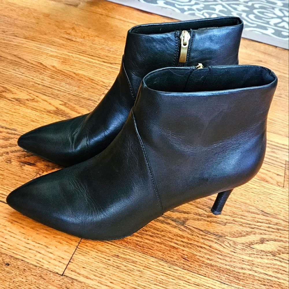 Rockport Black Leather Total Motion Arhianna Boots Size 9